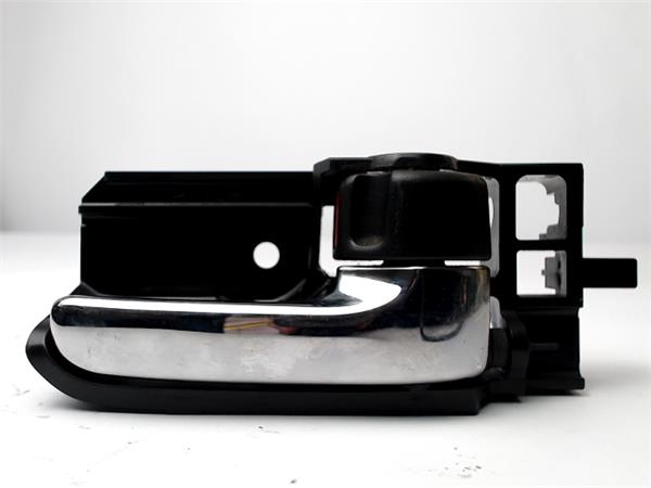 manilla interior puerta trasera derecha toyot