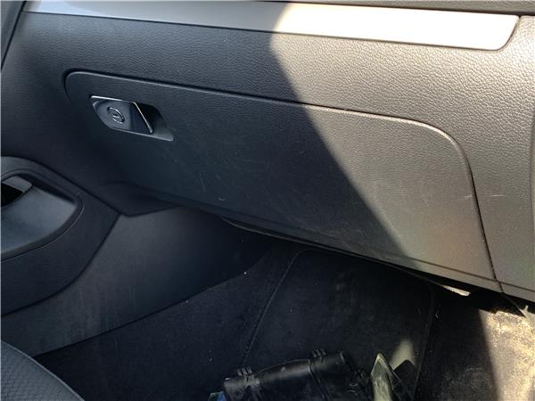 guantera salpicadero volkswagen golf v 1k1 10