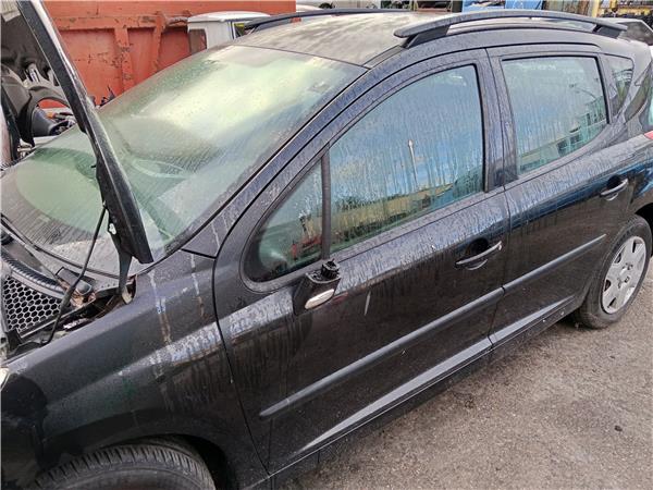 puerta delantera izquierda peugeot 207 sw 200