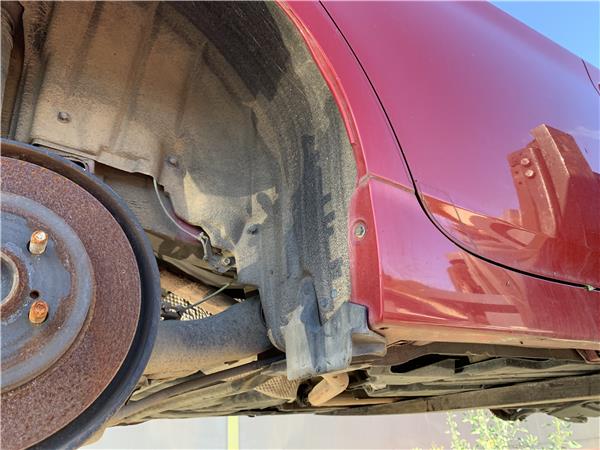 pase rueda trasera derecha toyota prius zvw30