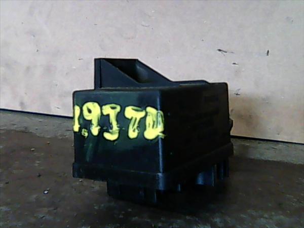 caja precalentamiento fiat stilo (192)(2001 >) 1.9 jtd (192_xe1a)