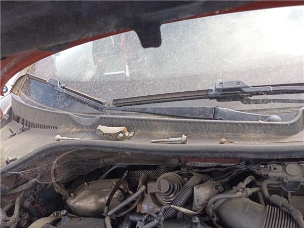 brazo limpiaparabrisas delantero derecho volk