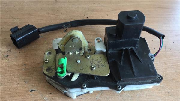 cierre electromagnetico delantero derecho rover rover 25 (rf)(1999 >) 1.4 classic (3 ptas.) [1,4 ltr.   62 kw 16v cat]