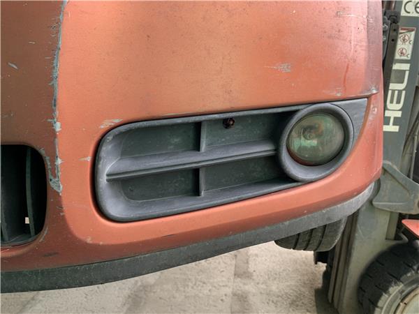 rejilla paragolpes delantero izquierda skoda