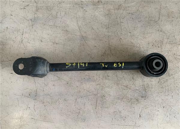 brazo suspension trasero izquierdo toyota c h