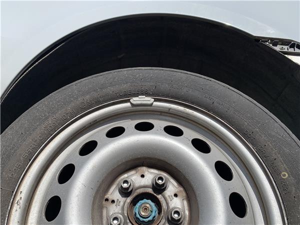 pase rueda trasera izquierda mercedes benz vi