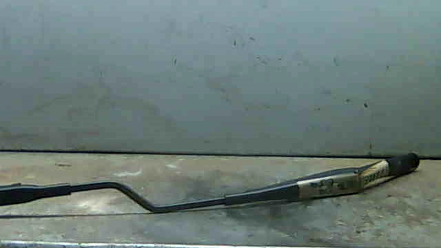 brazo limpiaparabrisas delantero fiat punto g
