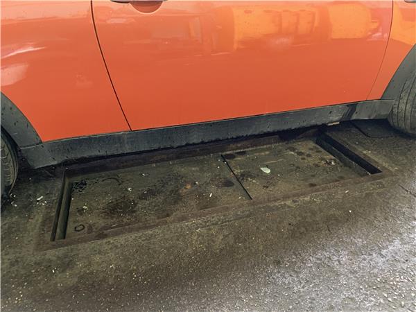 spoiler talonera lateral derecha mini cabrio