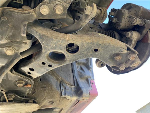 brazo suspension delantero izquierdo toyota p