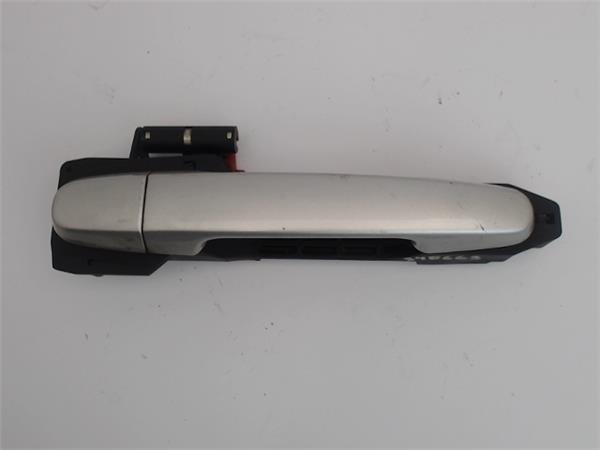 maneta exterior delantera derecha toyota aven