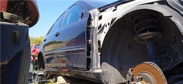 puerta delantera derecha mercedes benz clase