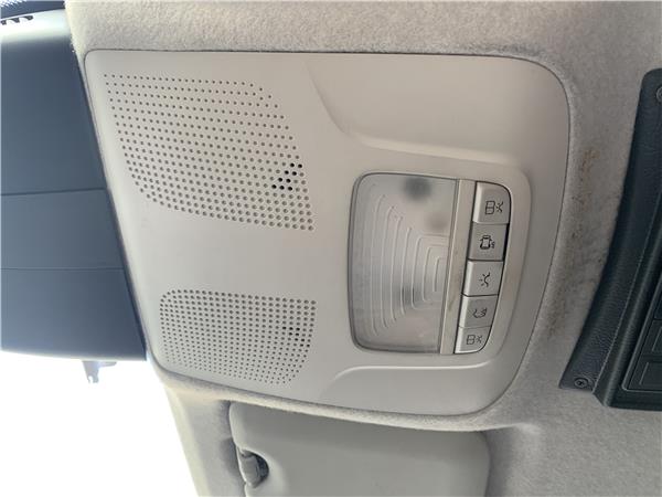 luz delantero central techo mercedes benz vit