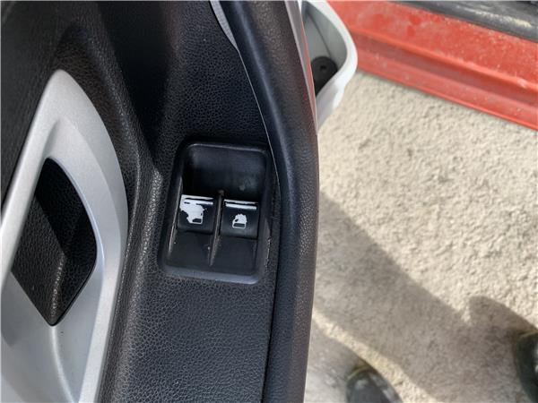 mando elevalunas delantero izquierdo skoda fa