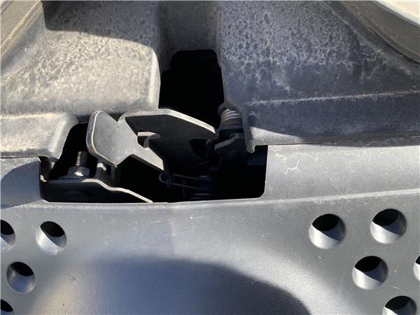 cerradura capo mercedes benz vito furgon 447