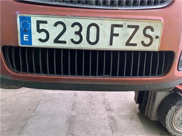rejilla paragolpes delantero skoda fabia 5j2