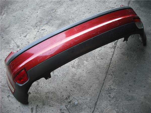 paragolpes trasero ford focus berlina (cap)(08.2004 >) 1.8 ghia [1,8 ltr.   85 kw tdci turbodiesel cat]