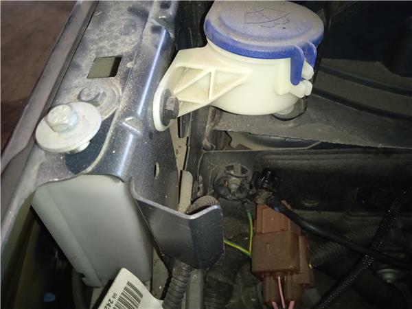 deposito limpiaparabrisas peugeot 3008 072016
