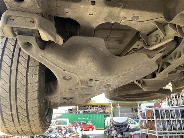 brazo suspension trasero derecho mercedes ben