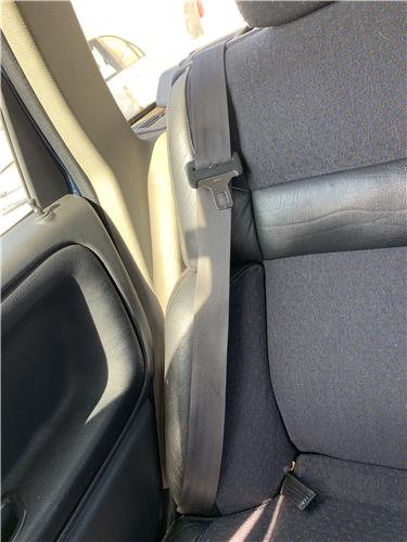 cinturon seguridad trasero derecho volvo v70