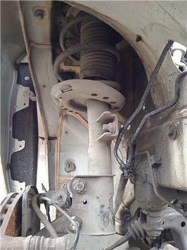 amortiguador delantero derecho mercedes benz
