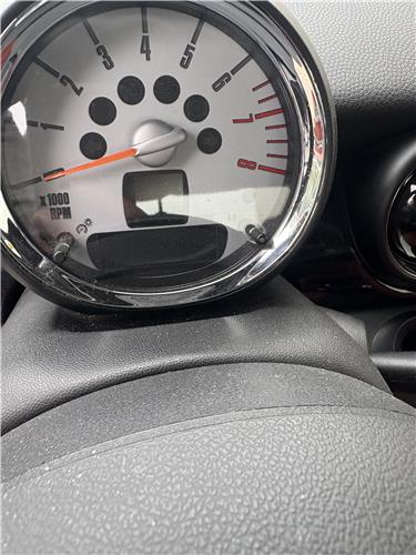 reloj cuenta revoluciones mini mini r56 2006