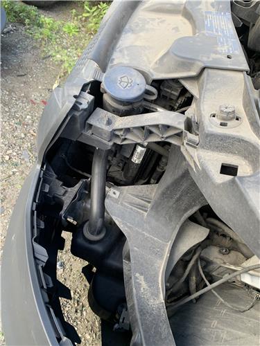 deposito limpiaparabrisas mercedes benz vito
