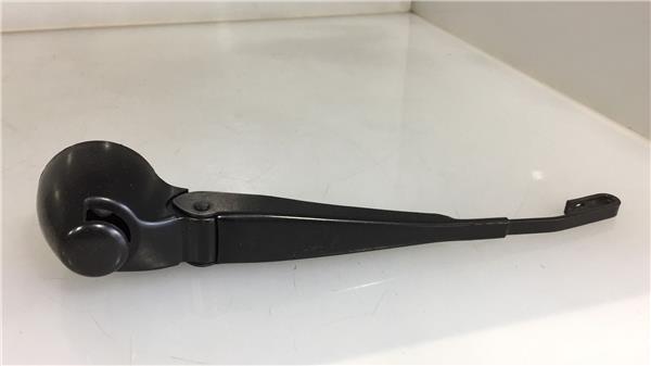 brazo limpiaparabrisas trasero volkswagen pol