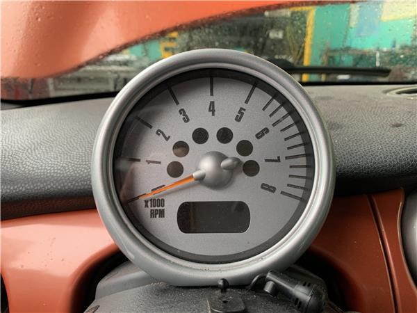 reloj cuenta revoluciones mini cabrio r52 200