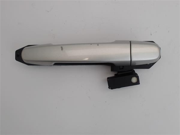 maneta exterior trasera derecha toyota avensi