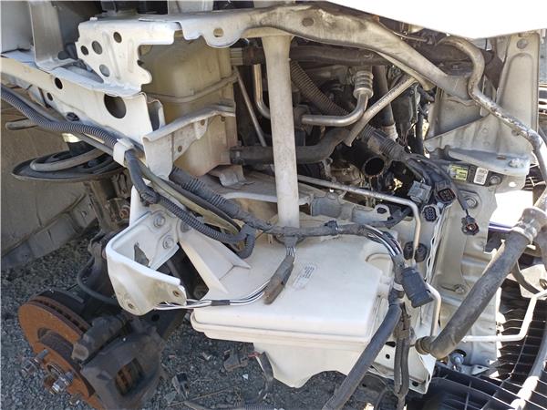 deposito limpiaparabrisas toyota verso aur2zg