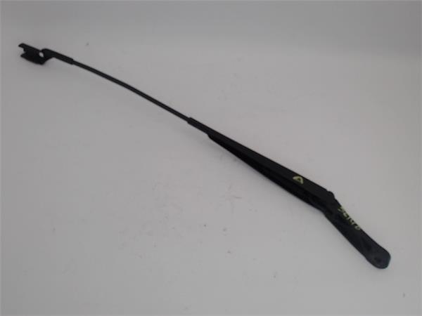 brazo limpiaparabrisas delantero derecho volk