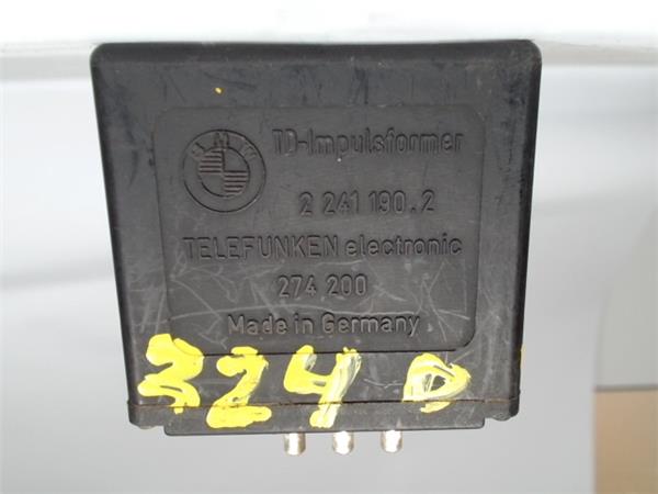 caja reles bmw serie 3 berlina (e30)(1982 >) 2.4 324d [2,4 ltr.   63 kw diesel]
