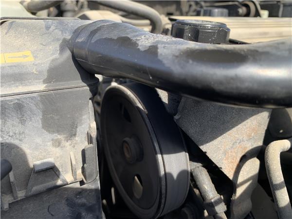 bomba servodireccion volvo v70 familiar 1996