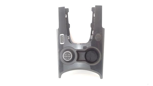 embellecedor consola central peugeot 3008 052