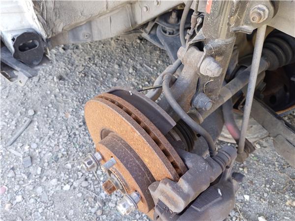 mangueta delantera derecha toyota verso aur2z