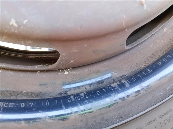 llanta peugeot 207 sw 2007 16 hdi