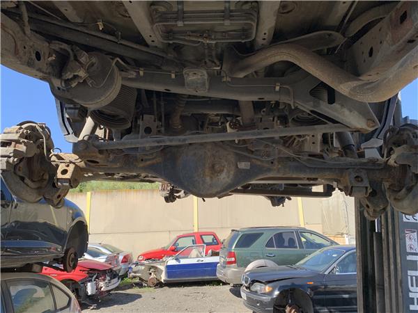 puente trasero toyota land cruiser j12 2003
