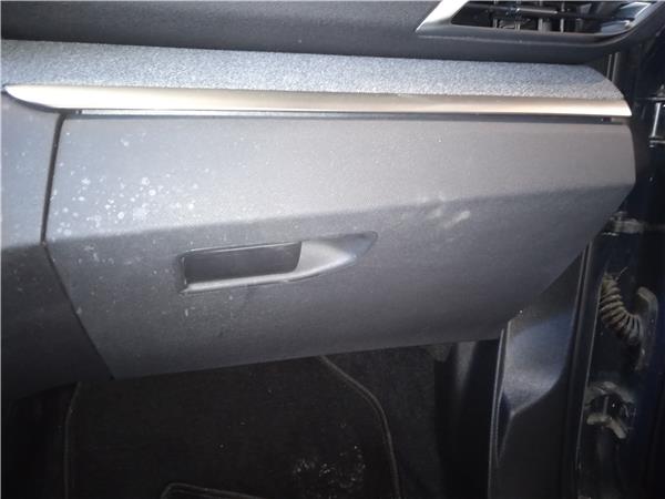 guantera salpicadero peugeot 3008 072016 15