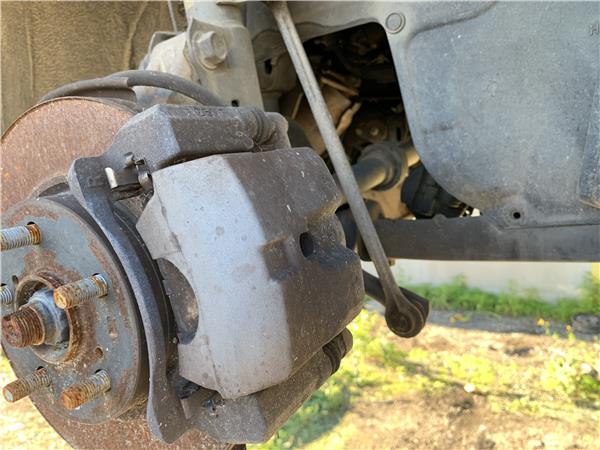 pinza freno delantero derecha toyota prius zv