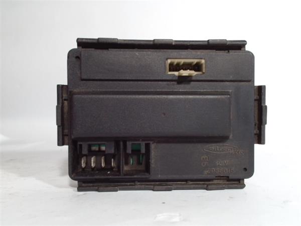 caja reles alfa romeo 164 (1988 >) 3.0 v6 [3,0 ltr.   135 kw v6 cat]
