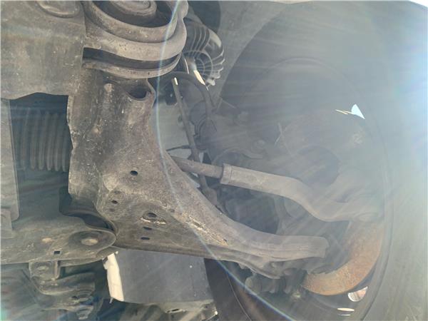brazo suspension delantero izquierdo mercedes