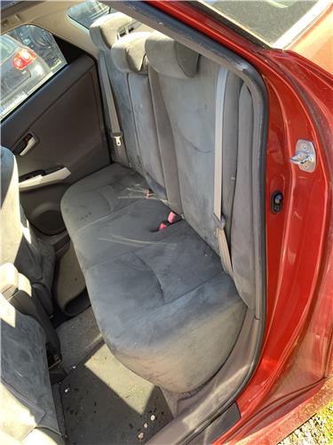 asientos traseros toyota prius zvw30 2009 18