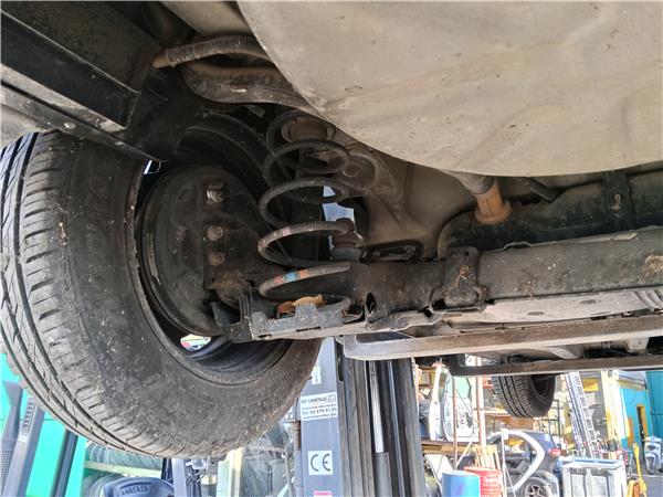 puente trasero peugeot 207 sw 2007 16 hdi