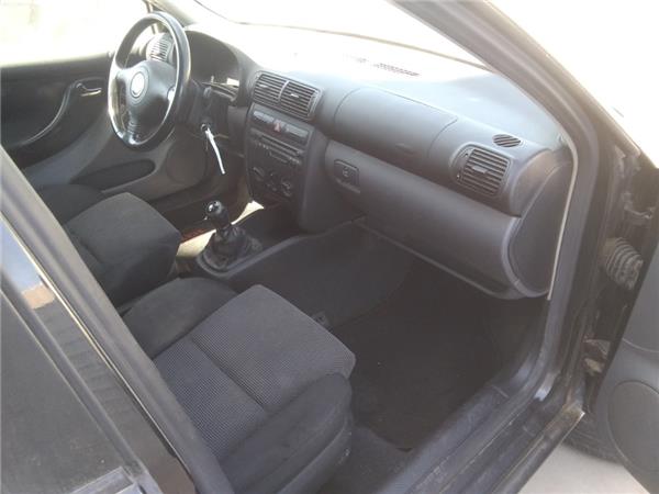 airbag salpicadero seat leon (1m1)(11.1999 >) 1.6 16 v