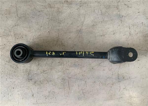 brazo suspension trasero derecho toyota c hr