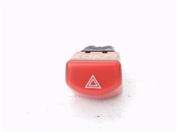 interruptor luces emergencia nissan micra k12