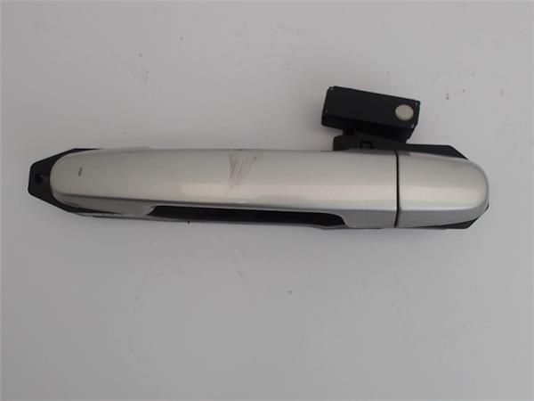 maneta exterior trasera izquierda toyota aven