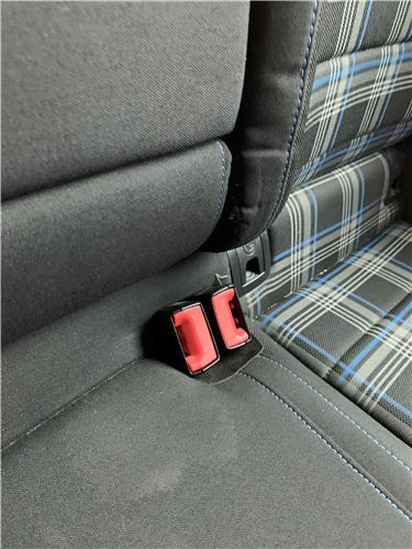 anclaje cinturon trasero izquierdo volkswagen golf vii (5g1/be1)(09.2012 >) híbrido gte [híbrido 150 kw plug in ( 1,4 ltr.   110 kw tsi)]