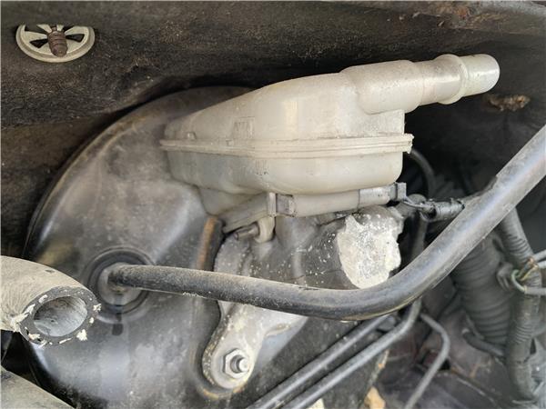 bomba freno ford fiesta vi 16 tdci