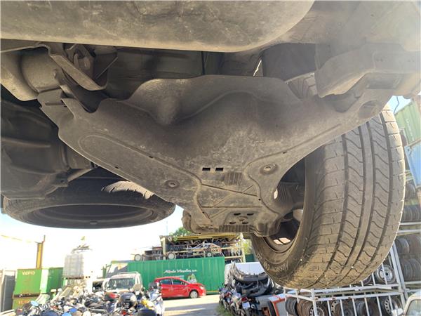 brazo suspension trasero izquierdo mercedes b